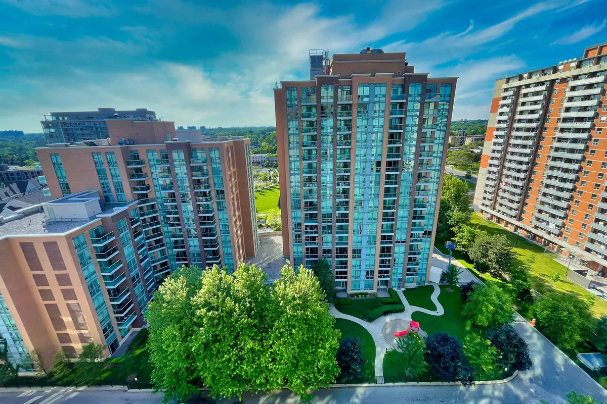 7 Michael Power PL #1508, Toronto W08, ON M9A 0A4