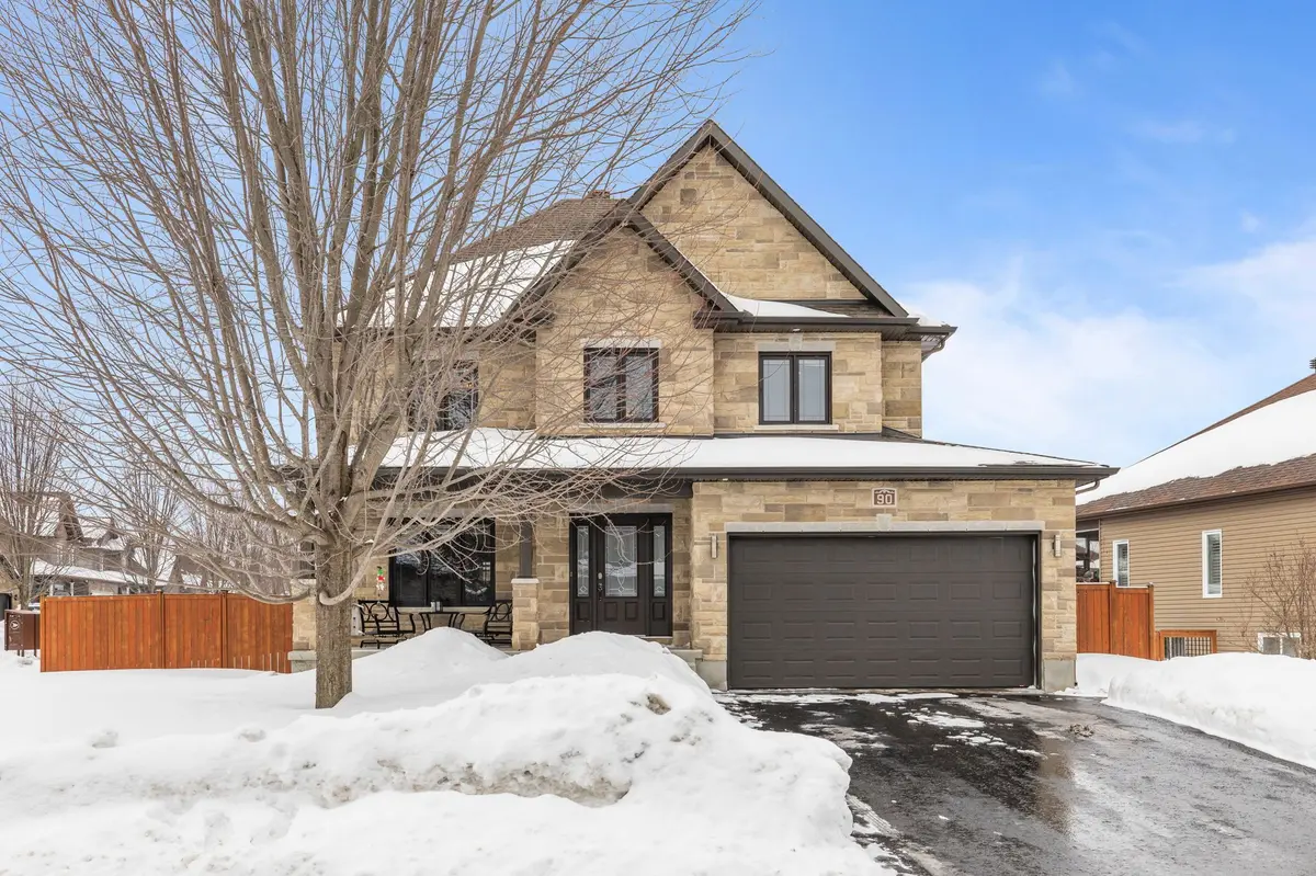 90 South Indian DR, The Nation, ON K0A 2M0