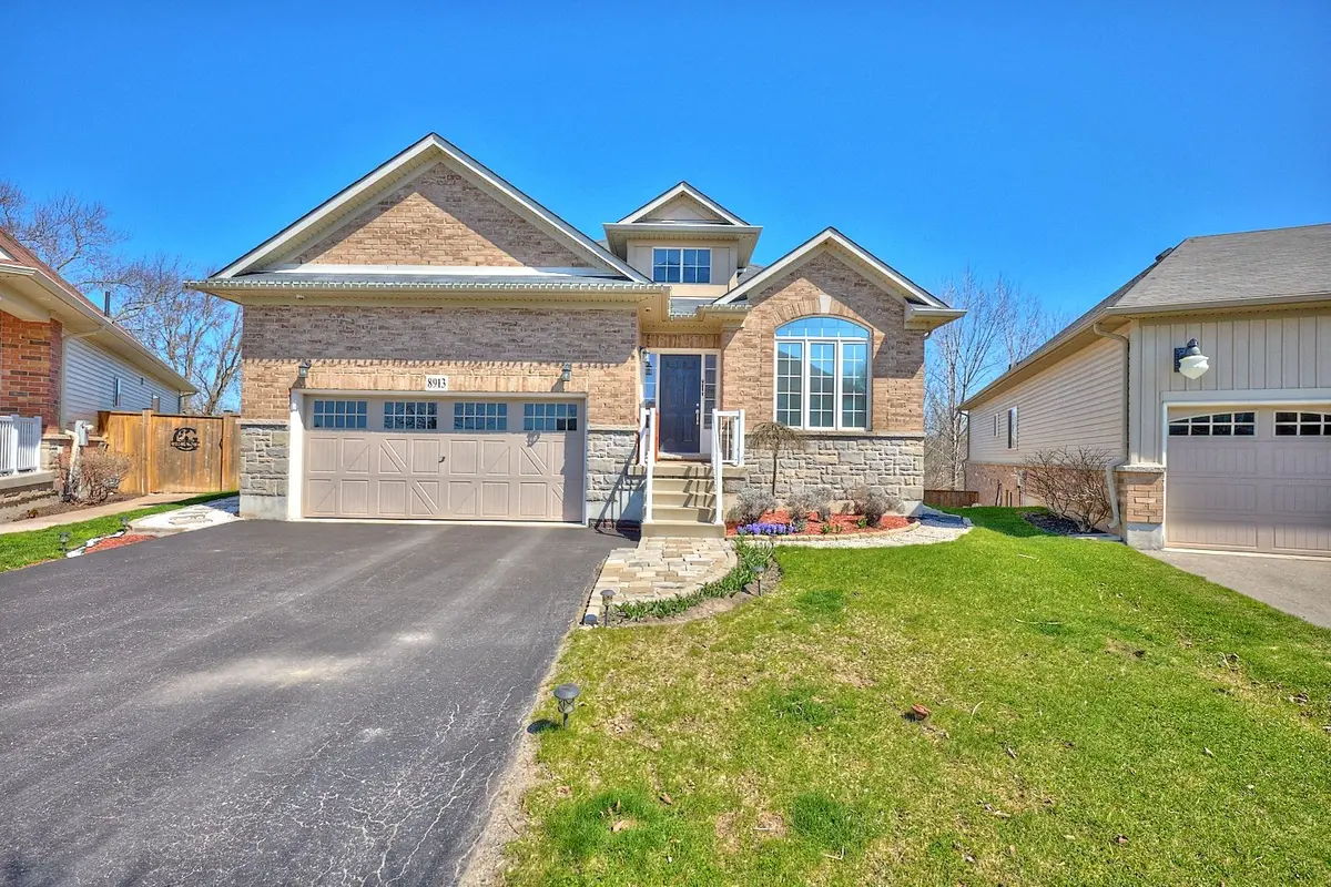 8913 Tallgrass AVE, Niagara Falls, ON L2G 0E6