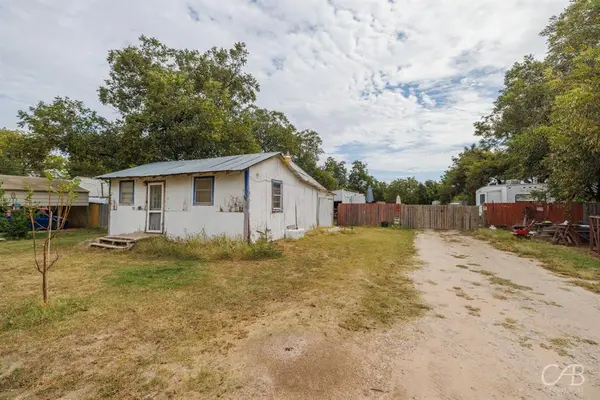411 Hamby Road, Clyde, TX 79510