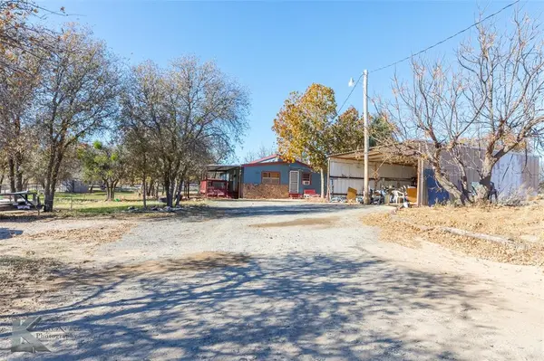 10001 County Road 379, Hawley, TX 79525