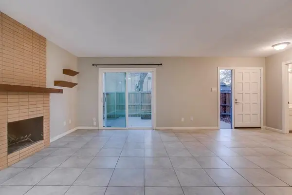 2632 Custer Parkway #D, Richardson, TX 75080