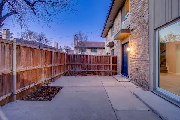 2632 Custer Parkway #D, Richardson, TX 75080