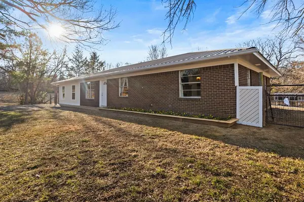 4781 FM 1993, Cookville, TX 75558