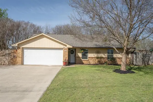 125 W 5th Street, Krum, TX 76249