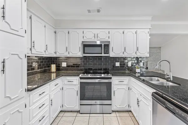 221 Azalea Lane, Sulphur Springs, TX 75482