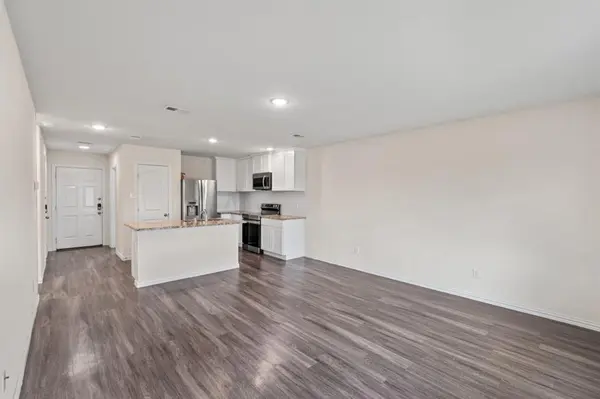 2417 Abigail Lane, Mabank, TX 75147