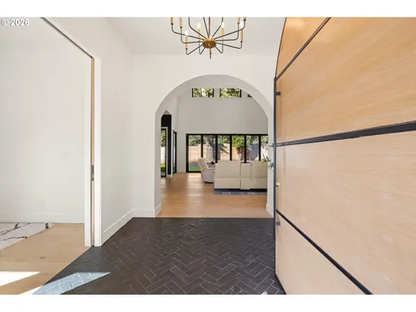 19151 MARLIN CT, Lake Oswego, OR 97035