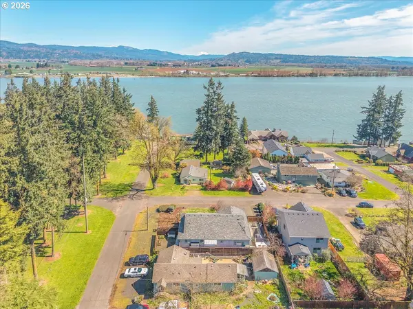 2225 First ST, Columbia City, OR 97018