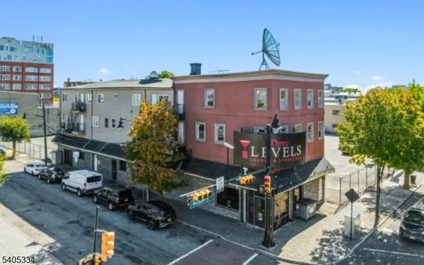 218 Mulberry St, Newark City, NJ 07102