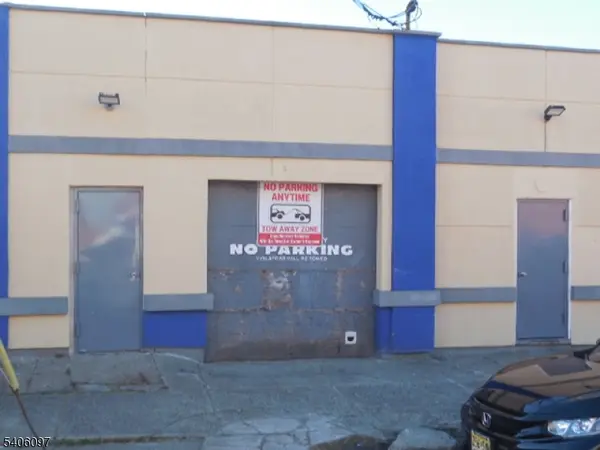 207 E 15Th St, Paterson City, NJ 07524