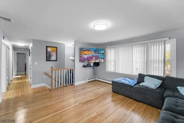 428 Helfin St, Bound Brook Boro, NJ 08805