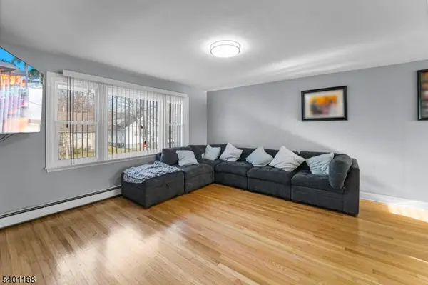 428 Helfin St, Bound Brook Boro, NJ 08805