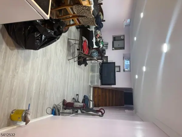 2 Harrison St, Belleville Twp., NJ 07109