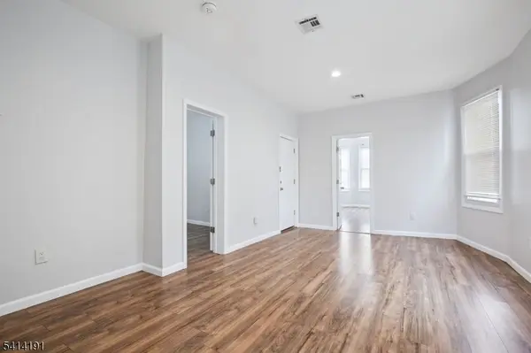 750 S 17Th St, Newark City, NJ 07103