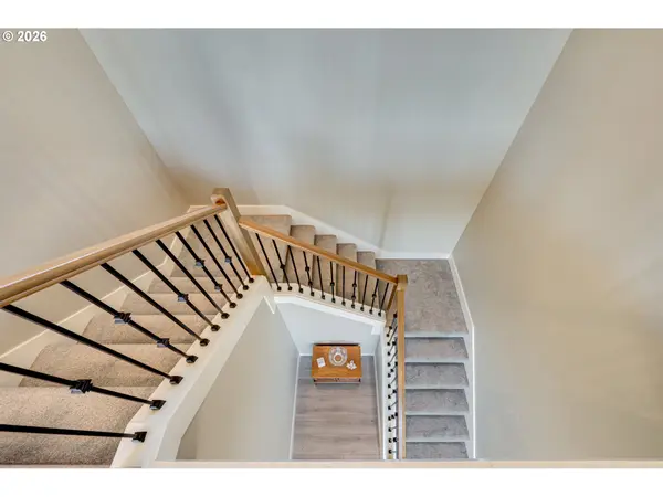 123 W 13TH WAY, La Center, WA 98629