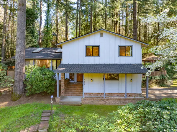 2040 DOGWOOD DR, Eugene, OR 97405