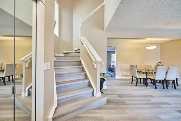 188 Silverado Plains Close SW, Calgary, AB T2X 0G4