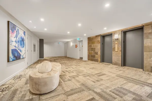 80 Front ST E #417, Toronto C08, ON M5E 1T4