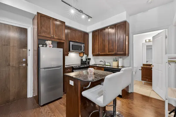 701 Sheppard AVE W #108, Toronto C06, ON M3H 2S7