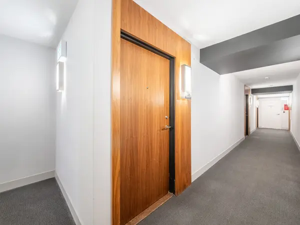 75 Queens Wharf RD #315, Toronto C01, ON M5V 0J8