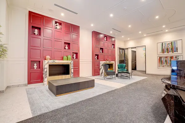 180 Front ST E #3011, Toronto C08, ON M5A 0K9