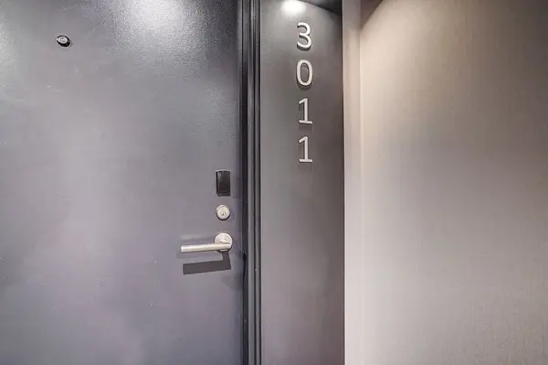 180 Front ST E #3011, Toronto C08, ON M5A 0K9