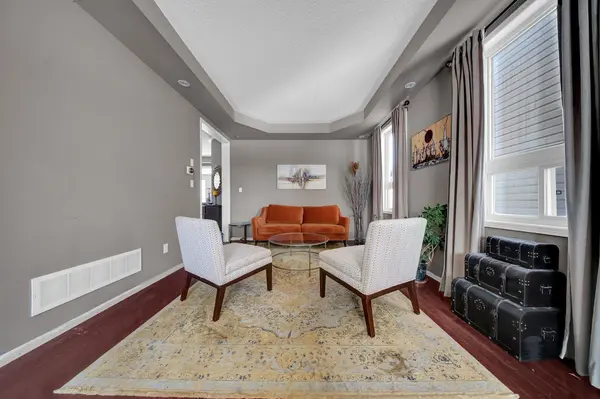 2300 Bridle RD, Oshawa, ON L1L 0A1