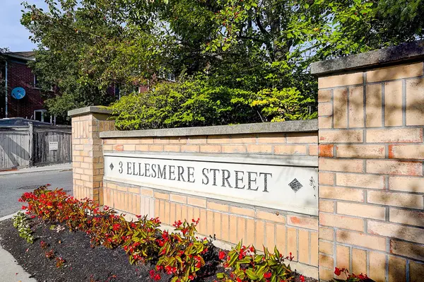 3 Ellesmere ST #406, Richmond Hill, ON L4B 4N2