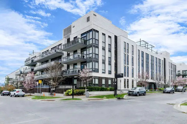 241 Sea Ray AVE #A303, Innisfil, ON L9S 2P7