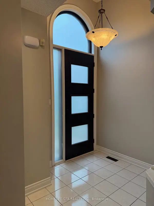 32 Gatehead RD, Vaughan, ON L6A 2H9