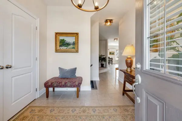 9 Wilson ST, Collingwood, ON L9Y 0Y9