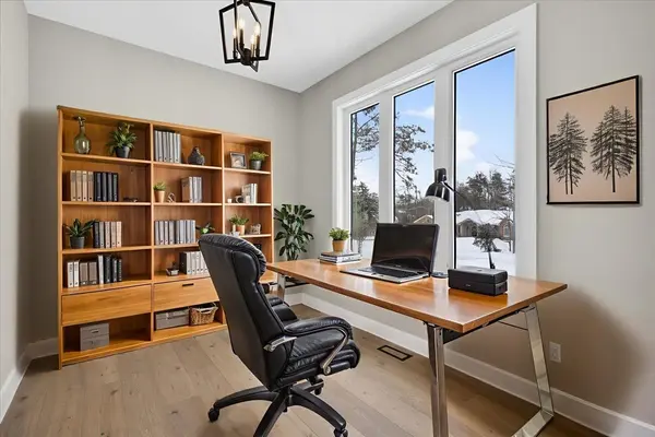 32 Alpine WAY, Oro-medonte, ON L0L 2L0