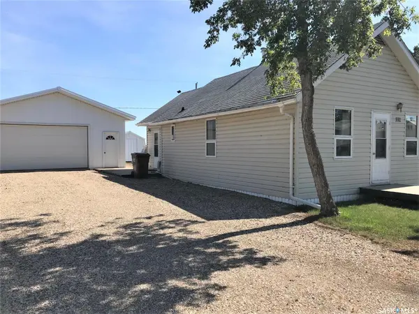 332 Ruttle AVENUE, Kinistino, SK S0J 1H0