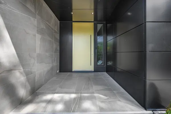 1516 Duncan RD, Oakville, ON L6J 2R3