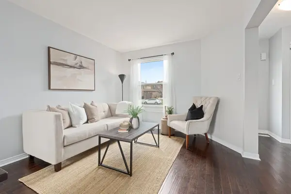 15 Smith DR, Halton Hills, ON L7G 5K7