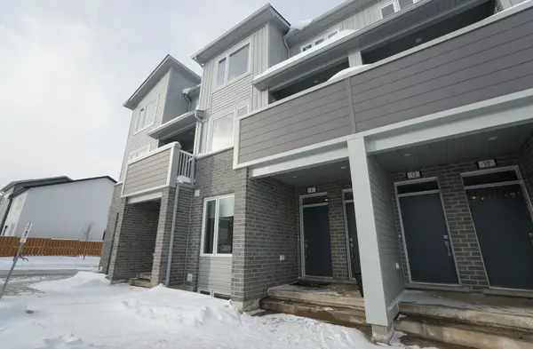 925 Deveron CRES #6, London South, ON N5Z 5A4