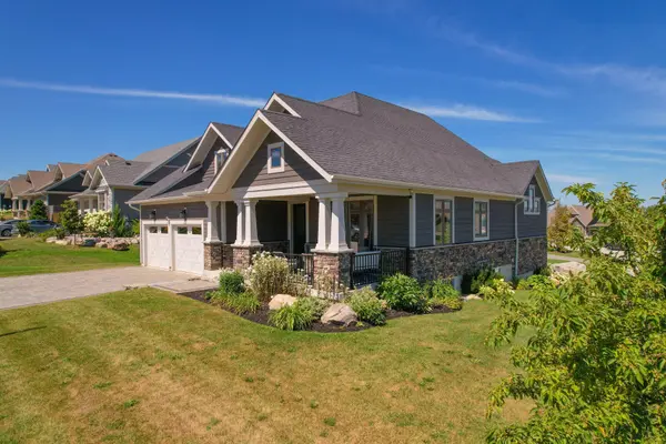 113 Landry LN, Blue Mountains, ON N0H 2P0