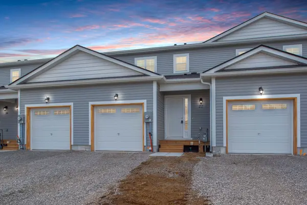 22 McConnell CRES, Bracebridge, ON P1L 0N7