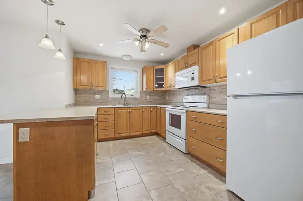 33-35 Victoria ST, Carleton Place, ON K7C 2W2