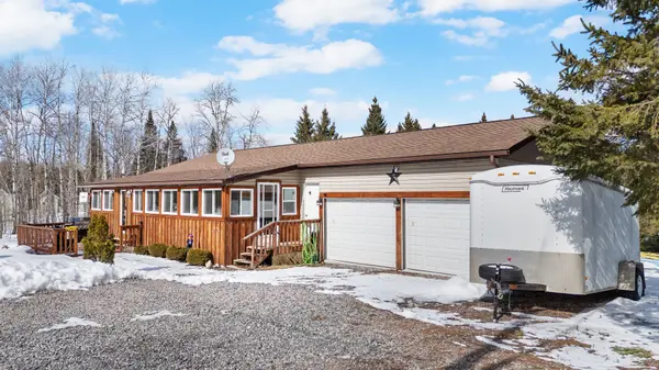 1 Wolfe Den ST, Whitestone, ON P0A 1G0