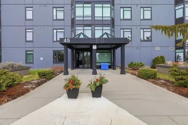 45 Pond Mills RD #1615, London South, ON N5Z 4W5