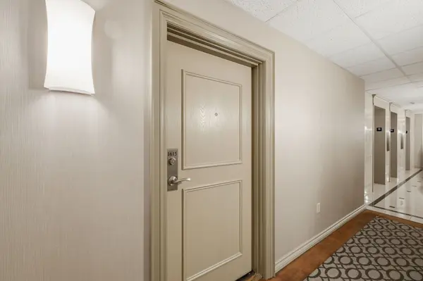 45 Pond Mills RD #1615, London South, ON N5Z 4W5