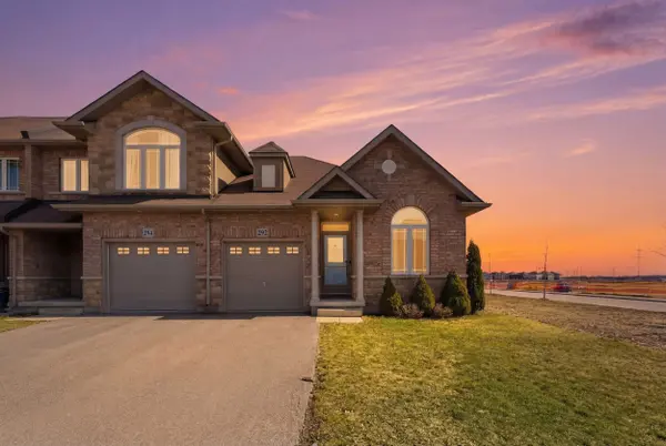 292 Keystone CRES, Hamilton, ON L0R 1P0