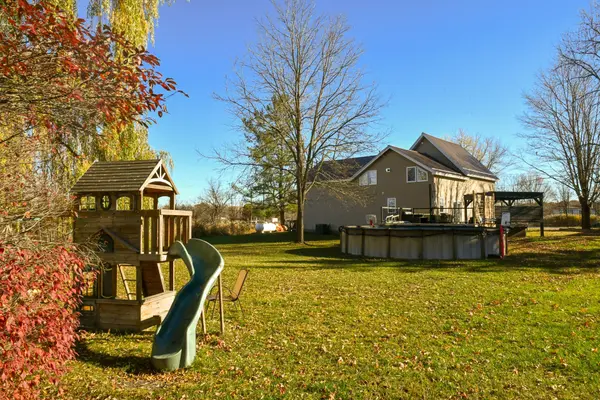 36 King ST E, Leeds And The Thousand Islands, ON K0E 1L0