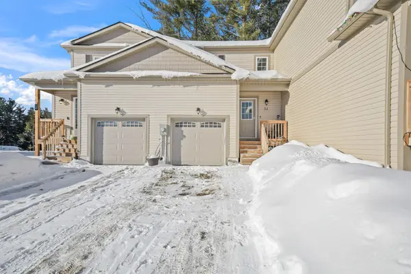 31 Nicole Park PL, Bracebridge, ON P1L 0C8
