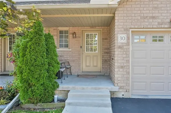 40 Braemar AVE #30, Haldimand, ON N3W 2N1