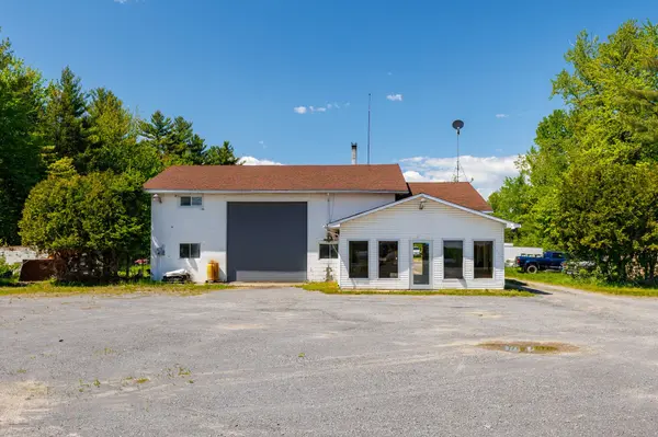 1981 County 2 RD, Alfred And Plantagenet, ON K0B 1C0