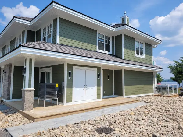 1869 Muskoka District Rd 118 W N/A, Muskoka Lakes, ON P1L 1W8