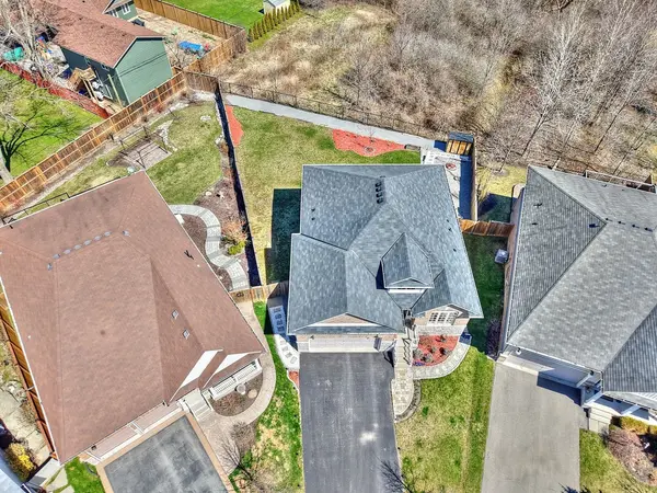 8913 Tallgrass AVE, Niagara Falls, ON L2G 0E6